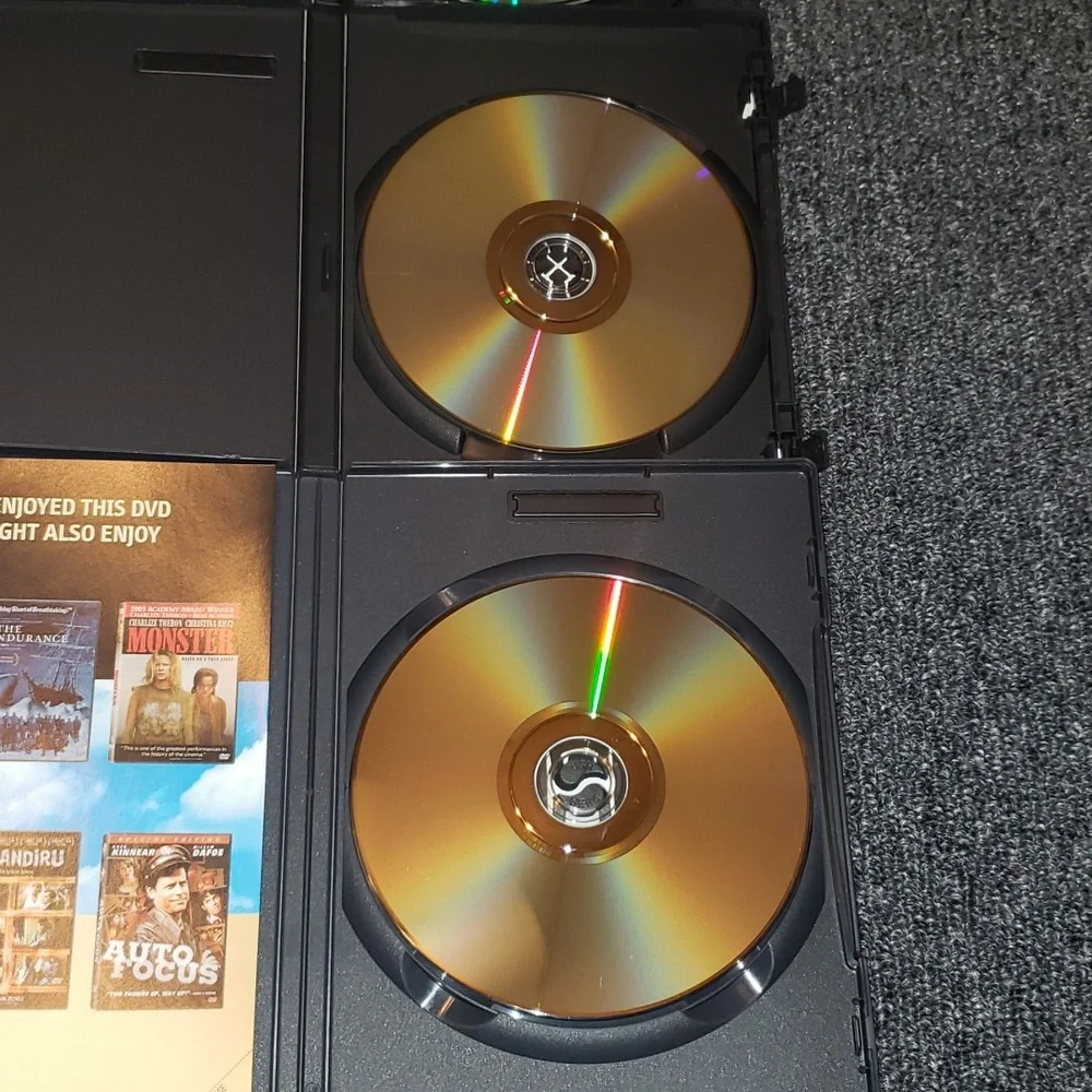 Multiple DVD's - Picture 4 of 9